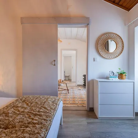 Coastal Hideaway - Near Surf *